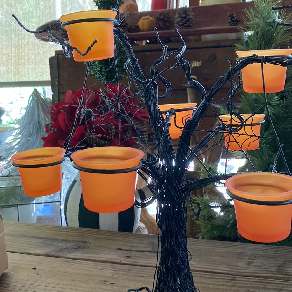 Pottery Barn Rare Black Metal Wire Spooky Halloween Tree Candle Holder Luminary